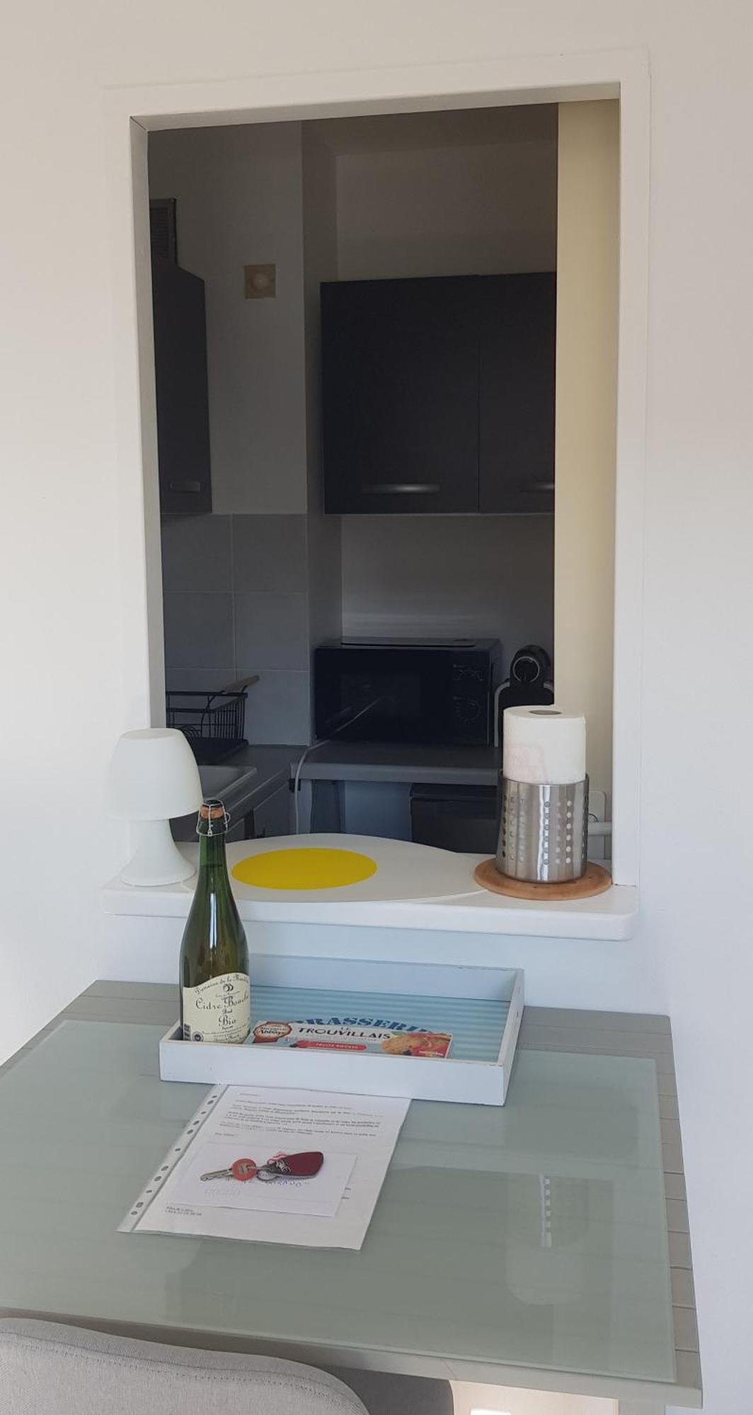 Appartement Liza 2 Pieces Vue Mer A Кабур Екстериор снимка